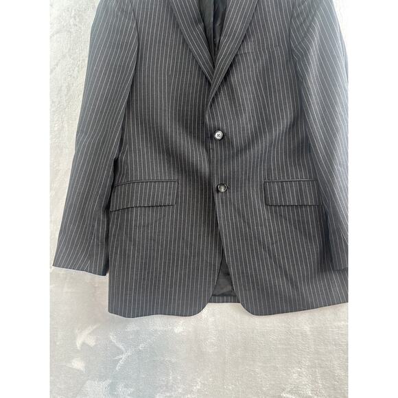 Austin Reed Gray Pinstripe Blazer - Size 40L - Picture 5 of 5